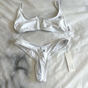 Boutinela v-cut Venice white bikini